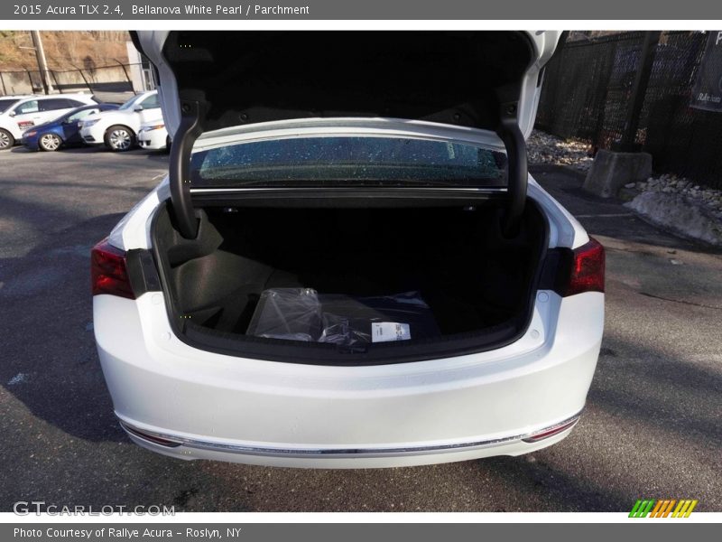 Bellanova White Pearl / Parchment 2015 Acura TLX 2.4
