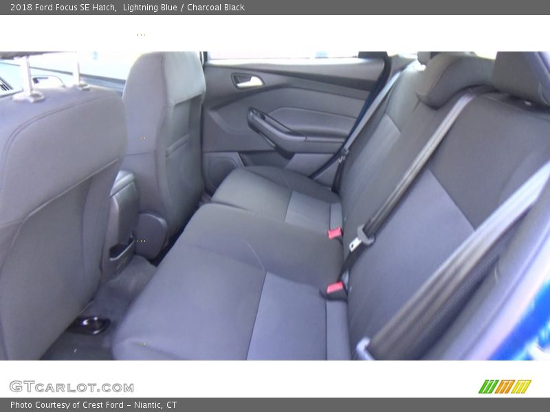 Lightning Blue / Charcoal Black 2018 Ford Focus SE Hatch