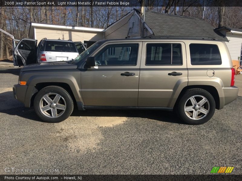 Light Khaki Metallic / Pastel Pebble Beige 2008 Jeep Patriot Sport 4x4
