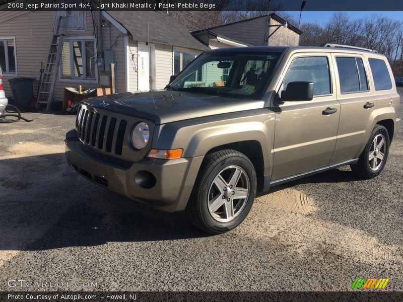 Light Khaki Metallic / Pastel Pebble Beige 2008 Jeep Patriot Sport 4x4