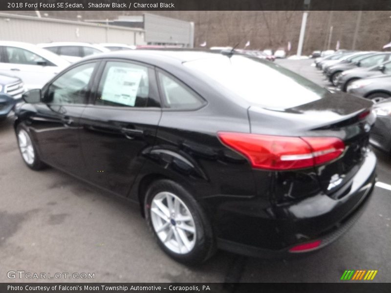 Shadow Black / Charcoal Black 2018 Ford Focus SE Sedan