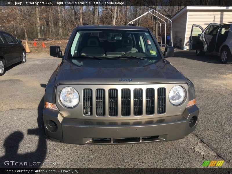 Light Khaki Metallic / Pastel Pebble Beige 2008 Jeep Patriot Sport 4x4