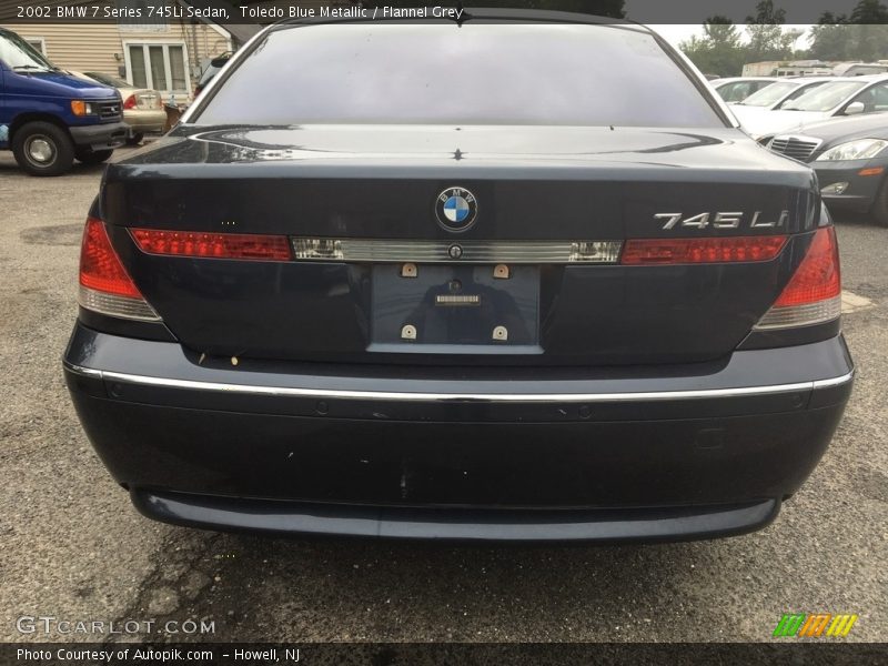 Toledo Blue Metallic / Flannel Grey 2002 BMW 7 Series 745Li Sedan