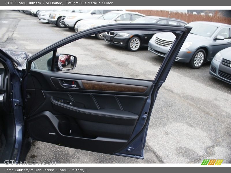 Twilight Blue Metallic / Black 2018 Subaru Outback 2.5i Limited