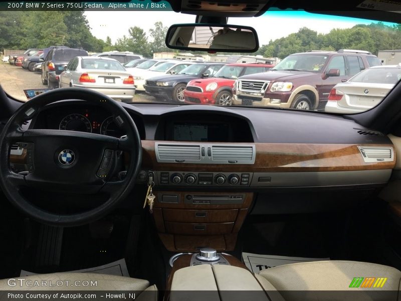 Alpine White / Black 2007 BMW 7 Series 750Li Sedan