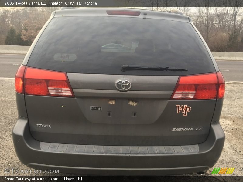 Phantom Gray Pearl / Stone 2005 Toyota Sienna LE