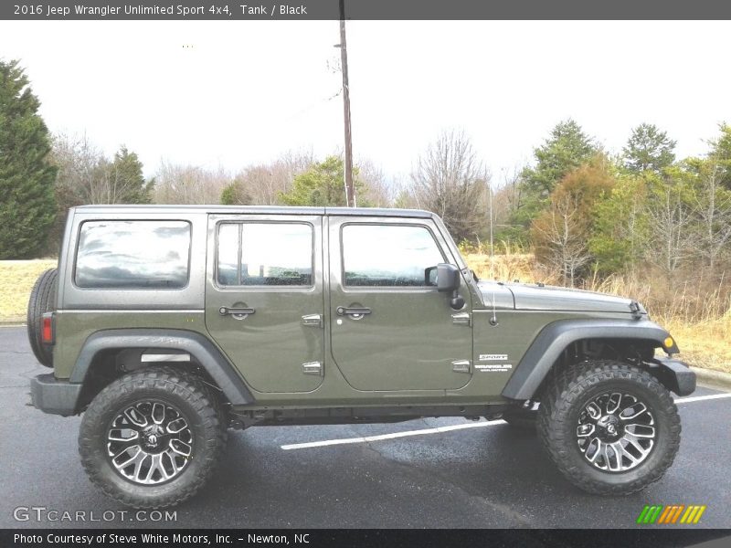 Tank / Black 2016 Jeep Wrangler Unlimited Sport 4x4
