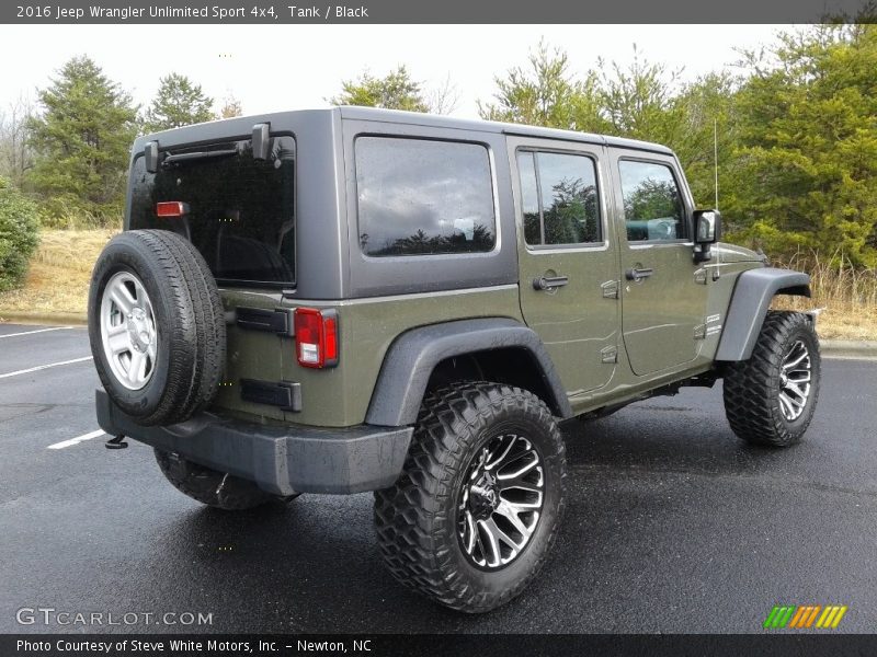 Tank / Black 2016 Jeep Wrangler Unlimited Sport 4x4