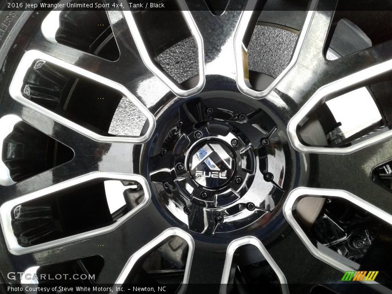 Tank / Black 2016 Jeep Wrangler Unlimited Sport 4x4