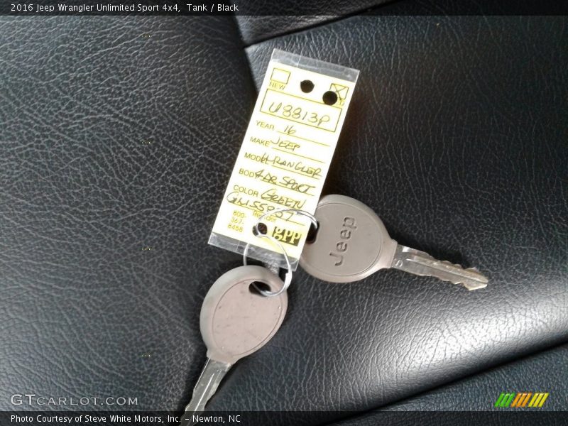 Tank / Black 2016 Jeep Wrangler Unlimited Sport 4x4