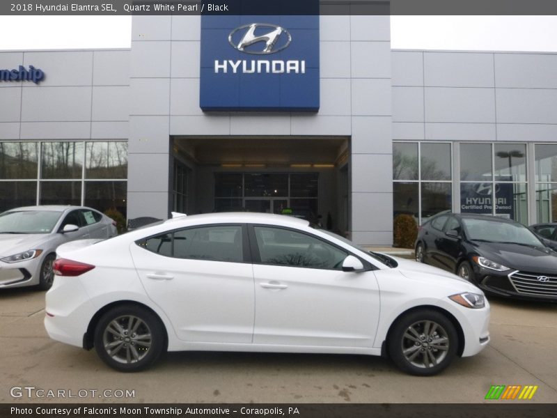 Quartz White Pearl / Black 2018 Hyundai Elantra SEL