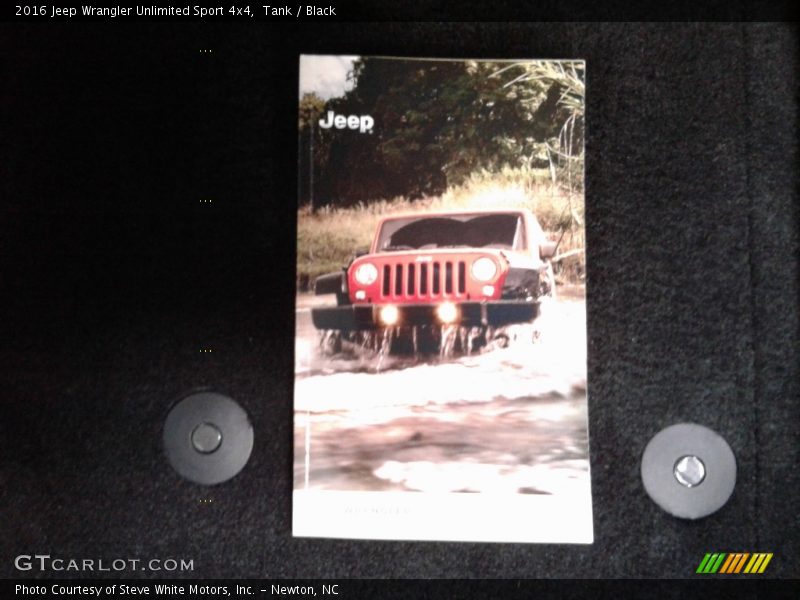 Tank / Black 2016 Jeep Wrangler Unlimited Sport 4x4