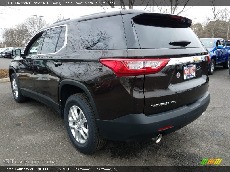 Sable Brown Metallic / Jet Black 2018 Chevrolet Traverse LT AWD