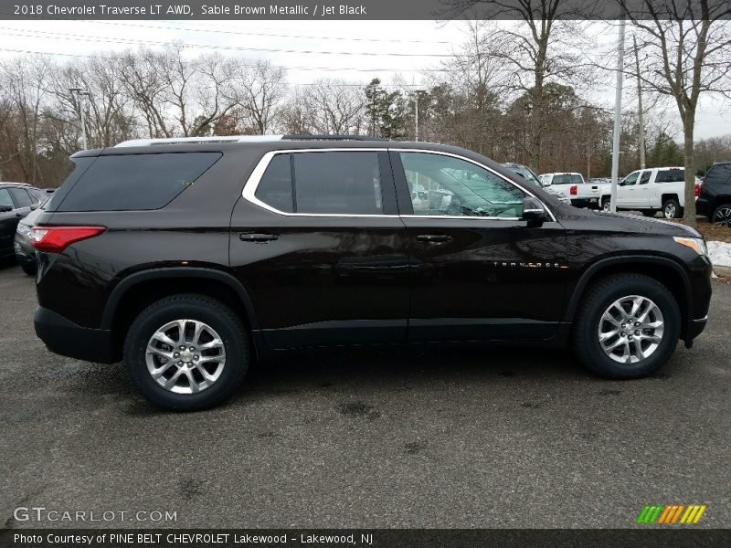 Sable Brown Metallic / Jet Black 2018 Chevrolet Traverse LT AWD
