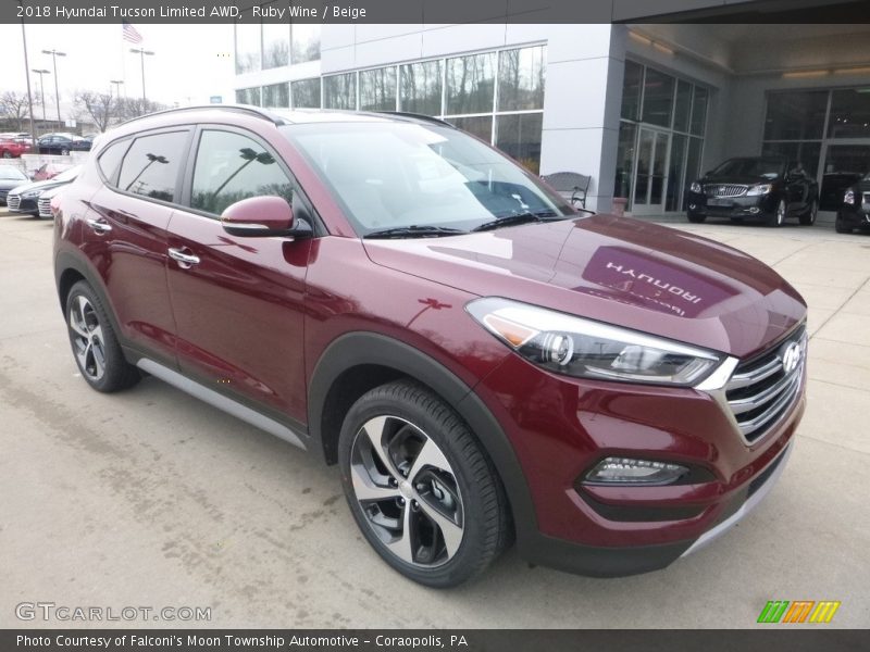 Front 3/4 View of 2018 Tucson Limited AWD