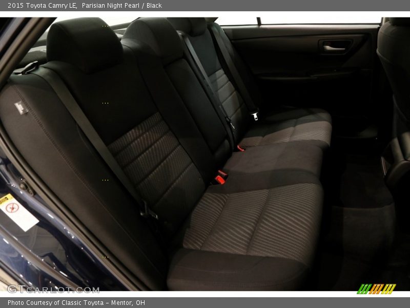 Parisian Night Pearl / Black 2015 Toyota Camry LE