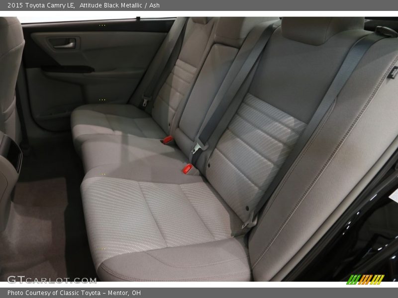 Attitude Black Metallic / Ash 2015 Toyota Camry LE