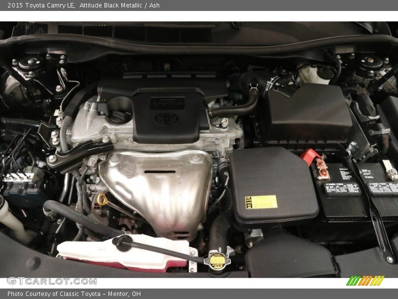 Attitude Black Metallic / Ash 2015 Toyota Camry LE