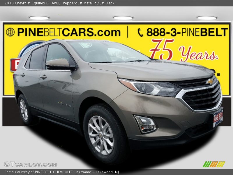 Pepperdust Metallic / Jet Black 2018 Chevrolet Equinox LT AWD