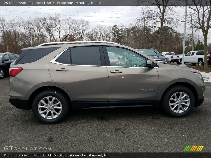 Pepperdust Metallic / Jet Black 2018 Chevrolet Equinox LT AWD