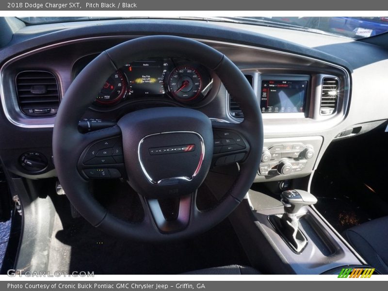 Pitch Black / Black 2018 Dodge Charger SXT
