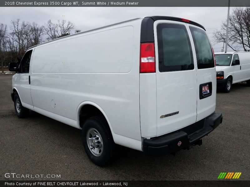 Summit White / Medium Pewter 2018 Chevrolet Express 3500 Cargo WT