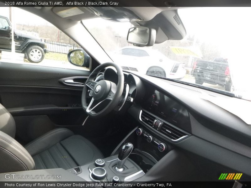 Alfa Black / Black/Dark Gray 2018 Alfa Romeo Giulia Ti AWD