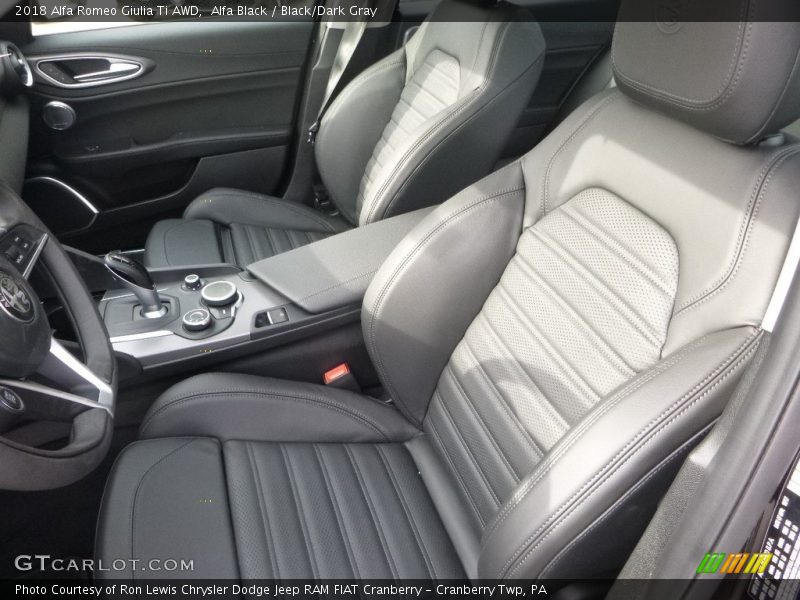 Alfa Black / Black/Dark Gray 2018 Alfa Romeo Giulia Ti AWD