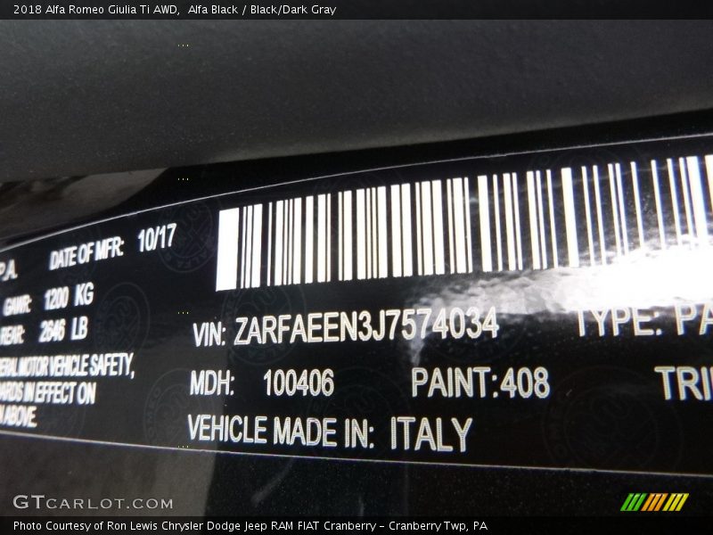 Alfa Black / Black/Dark Gray 2018 Alfa Romeo Giulia Ti AWD