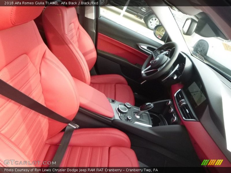Alfa Black / Black/Red 2018 Alfa Romeo Giulia Ti AWD