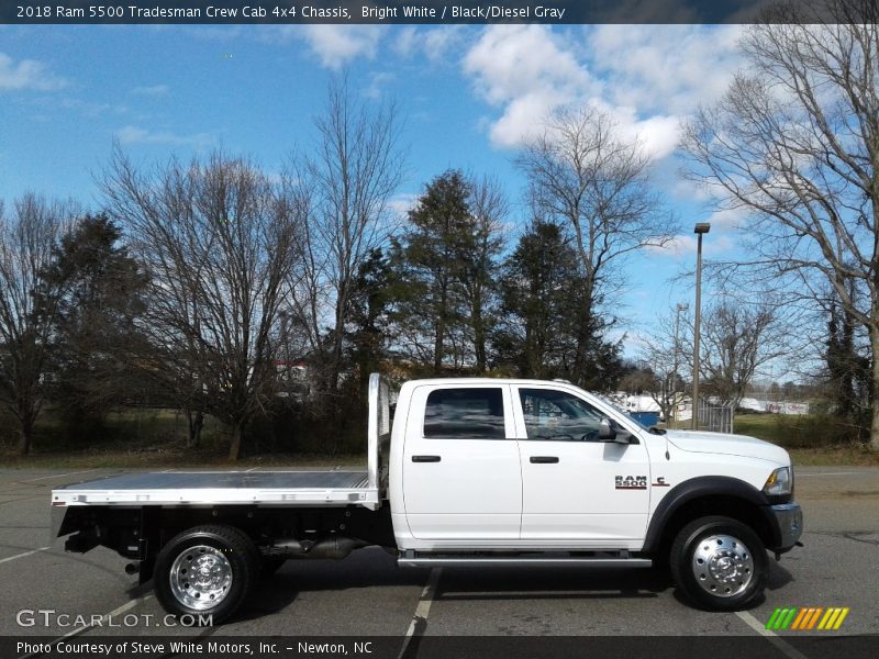 Bright White / Black/Diesel Gray 2018 Ram 5500 Tradesman Crew Cab 4x4 Chassis