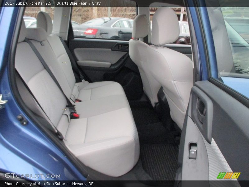 Quartz Blue Pearl / Gray 2017 Subaru Forester 2.5i