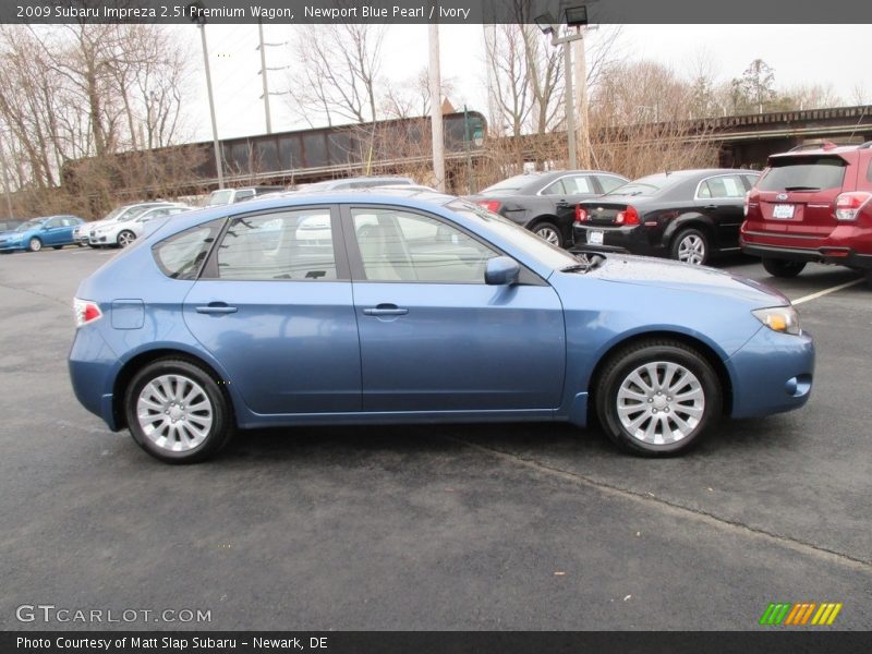 Newport Blue Pearl / Ivory 2009 Subaru Impreza 2.5i Premium Wagon