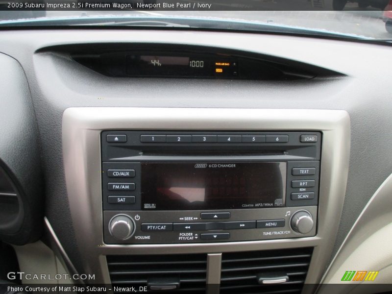 Newport Blue Pearl / Ivory 2009 Subaru Impreza 2.5i Premium Wagon