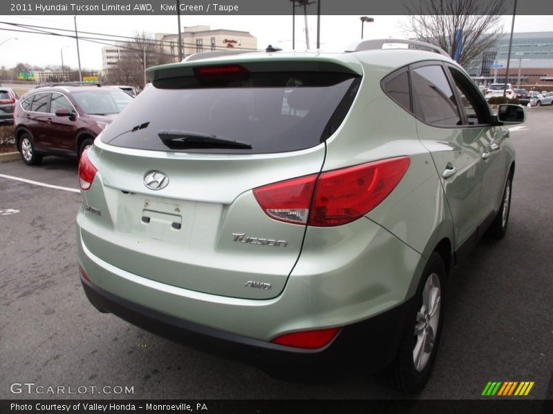 Kiwi Green / Taupe 2011 Hyundai Tucson Limited AWD