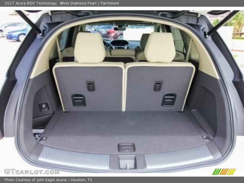 White Diamond Pearl / Parchment 2017 Acura MDX Technology