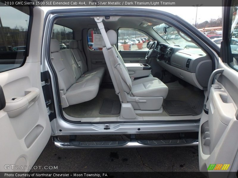 Pure Silver Metallic / Dark Titanium/Light Titanium 2010 GMC Sierra 1500 SLE Extended Cab 4x4