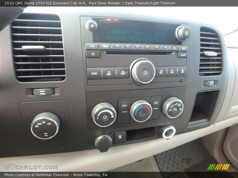 Pure Silver Metallic / Dark Titanium/Light Titanium 2010 GMC Sierra 1500 SLE Extended Cab 4x4