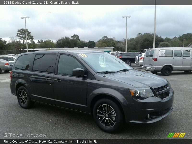 Granite Pearl / Black 2018 Dodge Grand Caravan SE