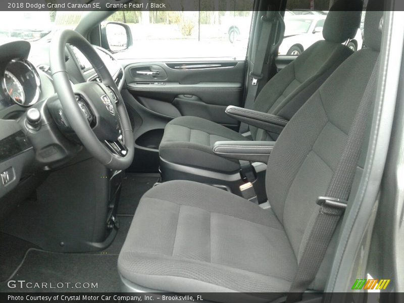 Granite Pearl / Black 2018 Dodge Grand Caravan SE