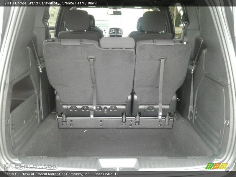 Granite Pearl / Black 2018 Dodge Grand Caravan SE