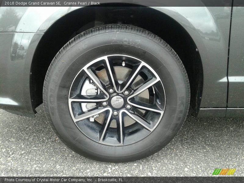 Granite Pearl / Black 2018 Dodge Grand Caravan SE