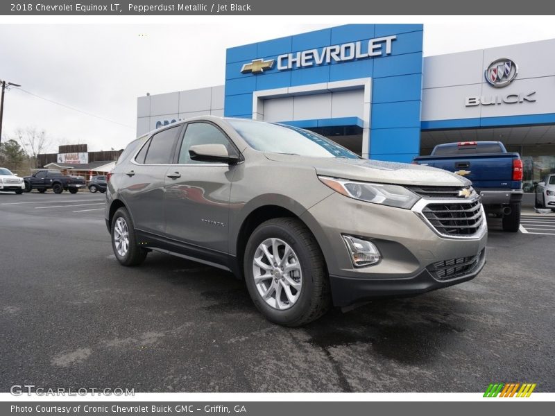 Pepperdust Metallic / Jet Black 2018 Chevrolet Equinox LT