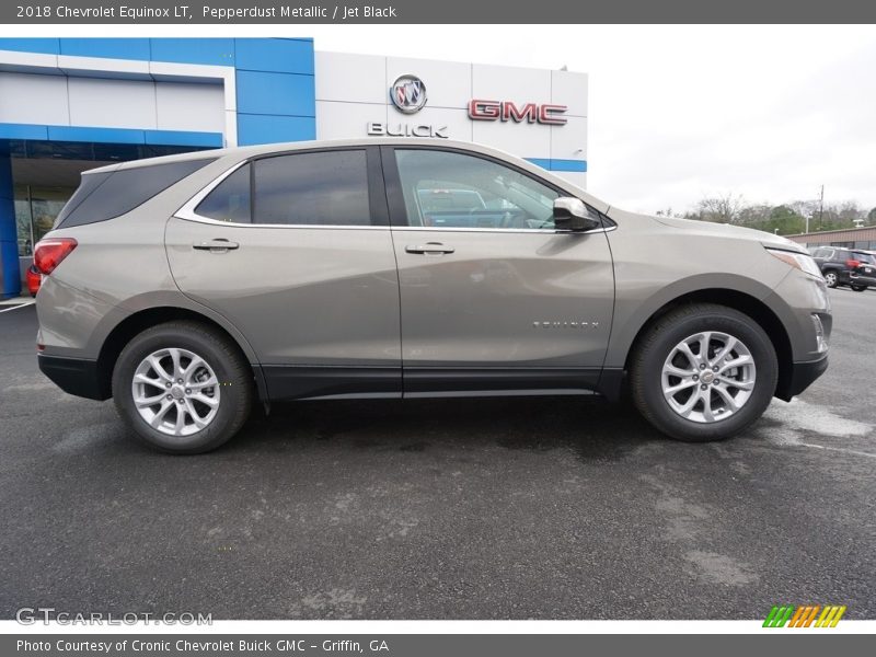 Pepperdust Metallic / Jet Black 2018 Chevrolet Equinox LT