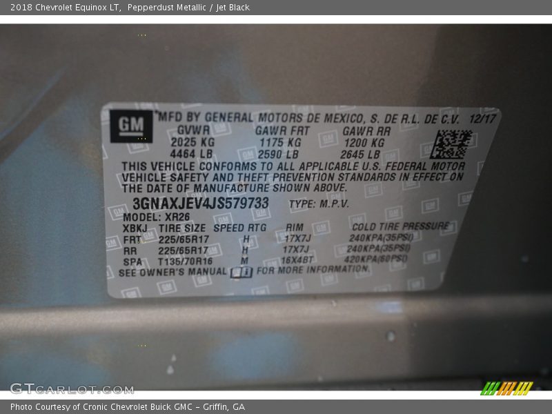 Pepperdust Metallic / Jet Black 2018 Chevrolet Equinox LT