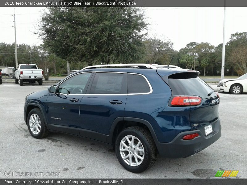 Patriot Blue Pearl / Black/Light Frost Beige 2018 Jeep Cherokee Latitude
