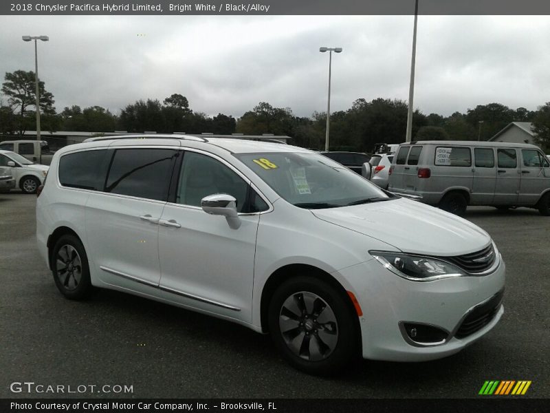 Bright White / Black/Alloy 2018 Chrysler Pacifica Hybrid Limited