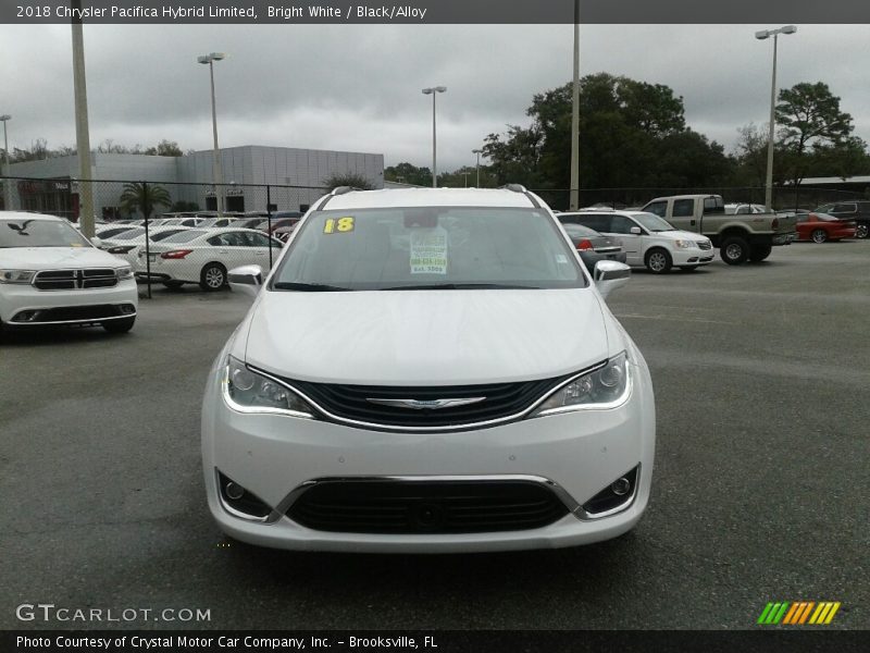 Bright White / Black/Alloy 2018 Chrysler Pacifica Hybrid Limited
