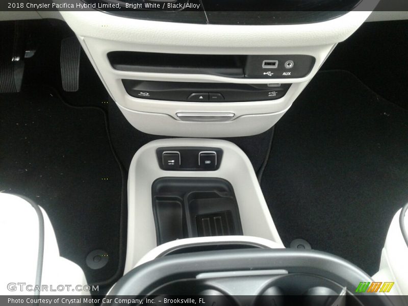 Bright White / Black/Alloy 2018 Chrysler Pacifica Hybrid Limited