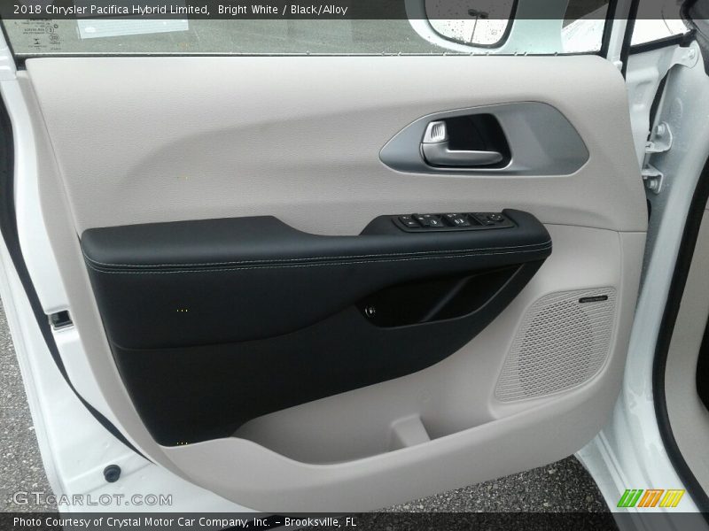 Bright White / Black/Alloy 2018 Chrysler Pacifica Hybrid Limited